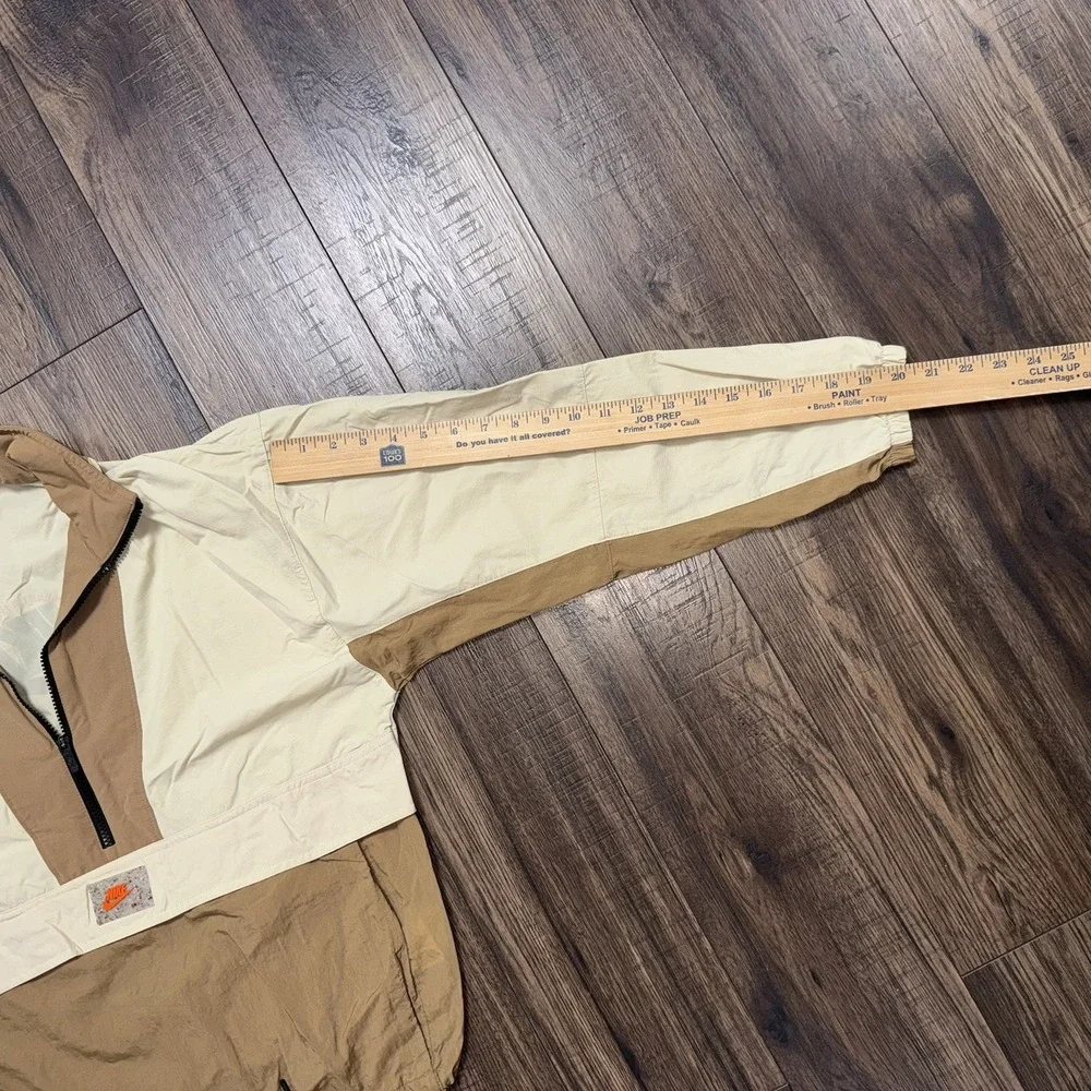 Nike Women's Heritage Windrunner Anorak Hooded Half Zip Tan Jacket Size Xsmall